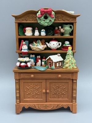 2012 HALLMARK MRS. CLAUS'S CUPBOARD KEEPSAKE ORNAMENT Repaint Club Exclusive KOC