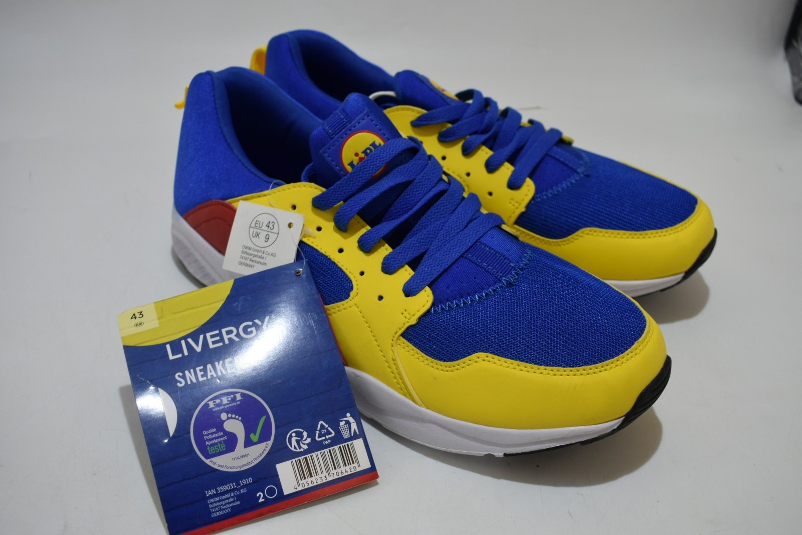 Basket basket chaussure tennis Lidl neuve sneakers collector Livergy avec semelle confort 43