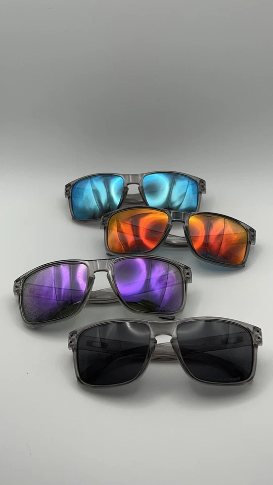 LUNETTES DE SOLEIL VERRES POLARISÉS VIOLET GRISE TRANSLUCIDE - Photo 2/2