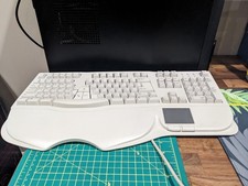 Vintage Solidtek SK-6000 Mechanical Keyboard PS/2 - All Legs Intact