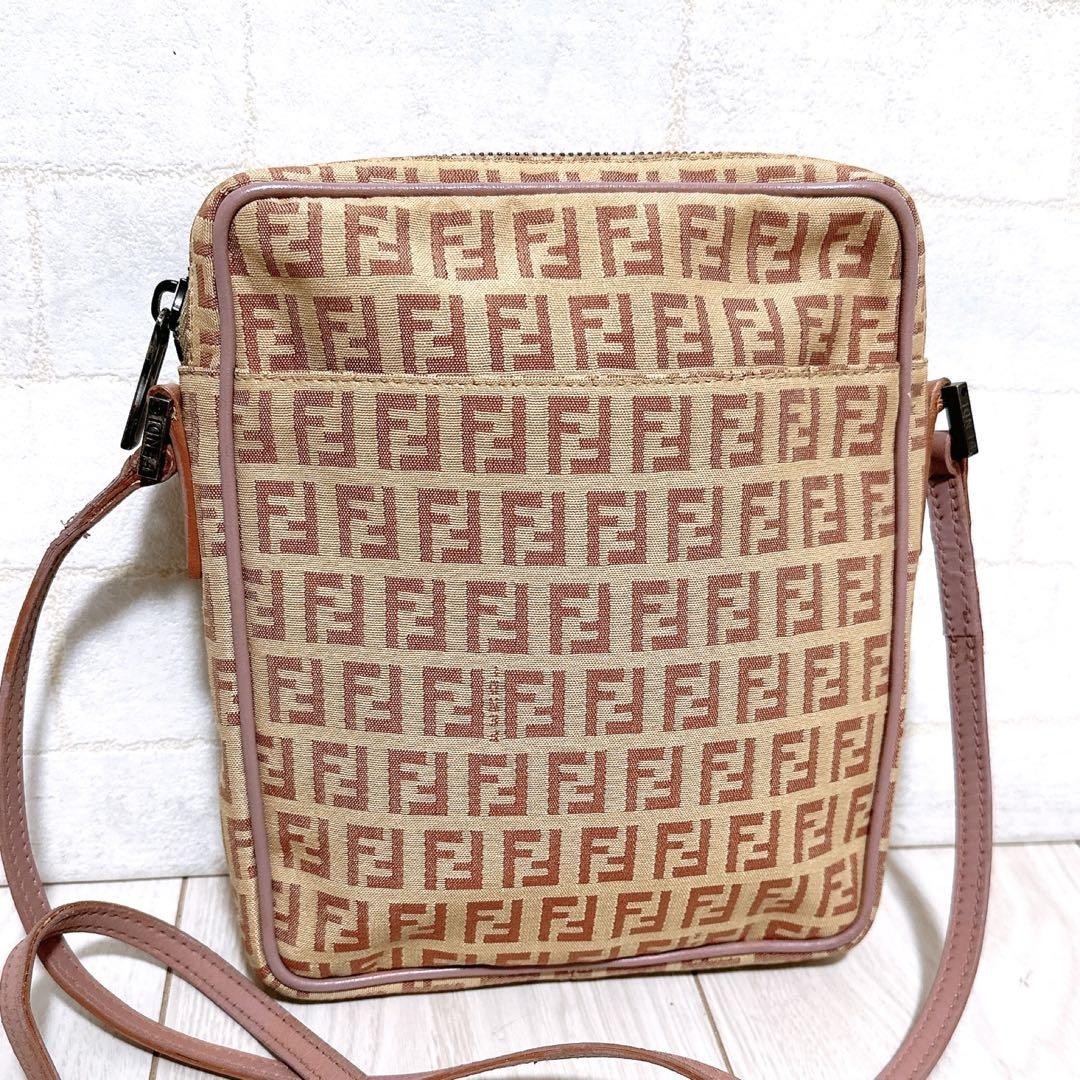 Affordable Pre-Owned Fendi Luxury Shoulder Bag