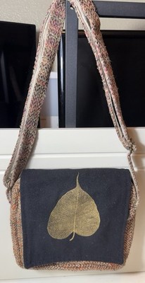 Fair Trade Made By Earth Divas Crossbody Purse W/Adj  Strap & Leaf Motif Flap