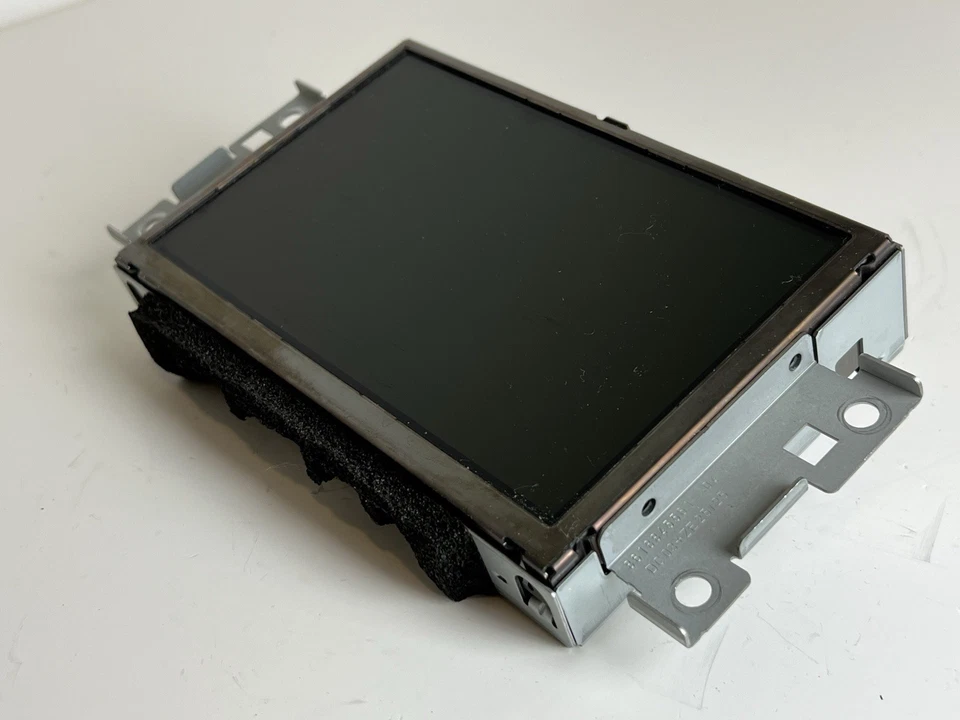 2011 VOLVO S60 INFORMATION DISPLAY SCREEN TESTED 31328247 OEM - Image 4 of 4