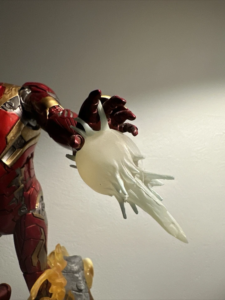 Capitán América Guerra Civil Iron Man Estatua Marvel Hitos Diamond Select Foto 3 de 4