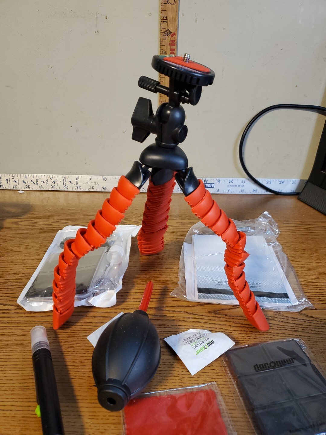 Deco Gear Travel Cleaning Kit Tripod, Brush, Strap, Cleaner, LCD Screen Guard