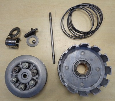 Yamaha RD350 YPVS Kupplung Primärantriebsrad / Druckplatte / Boss / Schubstange
