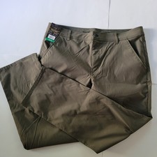 Weatherproof Vintage Men  s Excursion Tech Pant Green 38 x 29 New