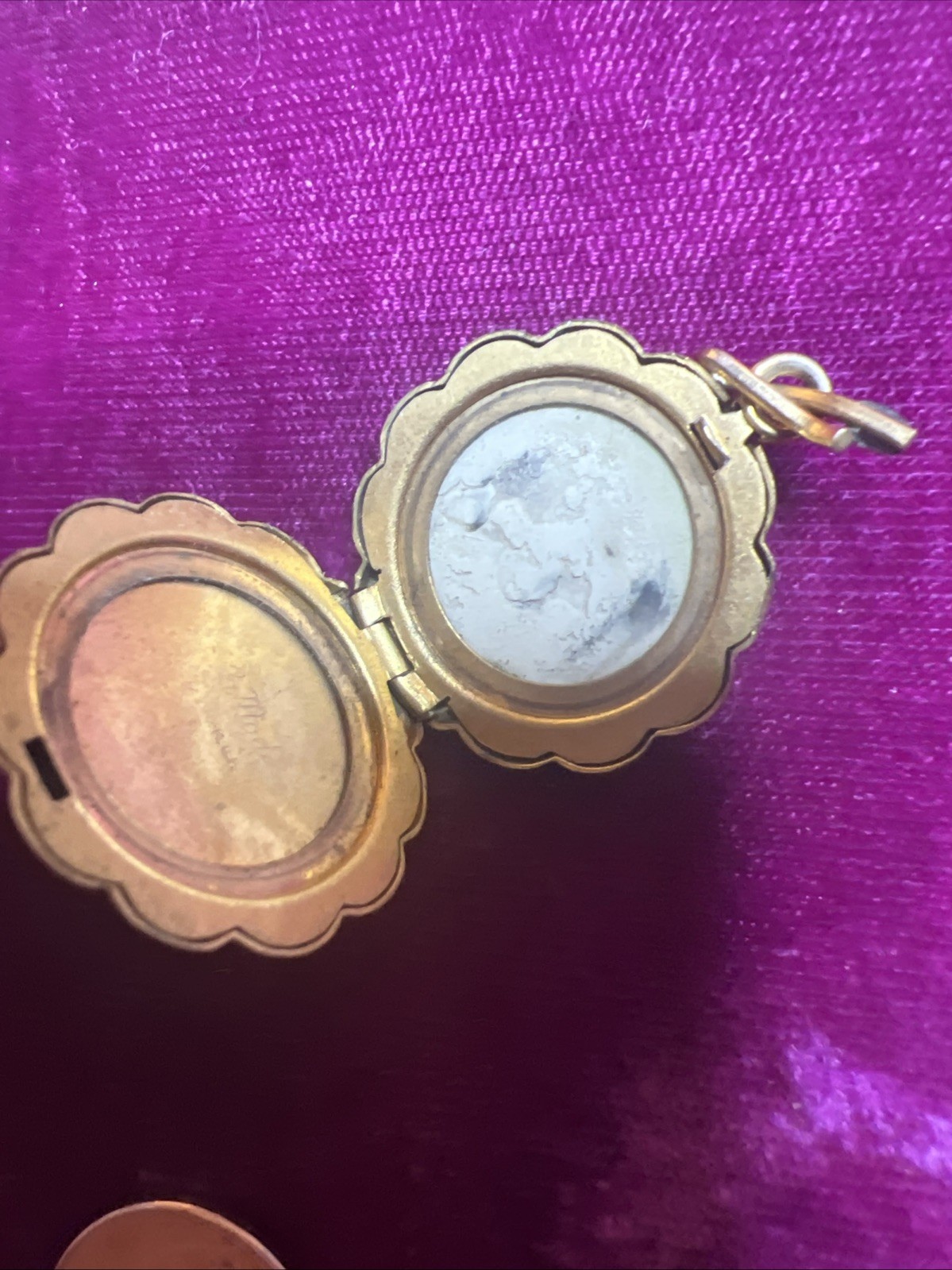 Multi Tone Gold Filled Locket - image 4