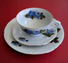 Design Sammeltasse Sammelgedeck Gold Blumen Grün Relief Blaue Rosen Kaffee Tee