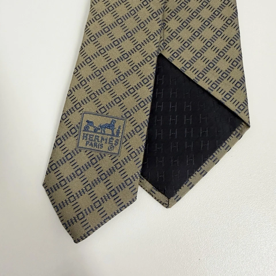 Corbata reciente para hombre Hermes bronce/azul geométrica jacquard seda 3,5" (W) 58" (L) guc Foto 4 de 4