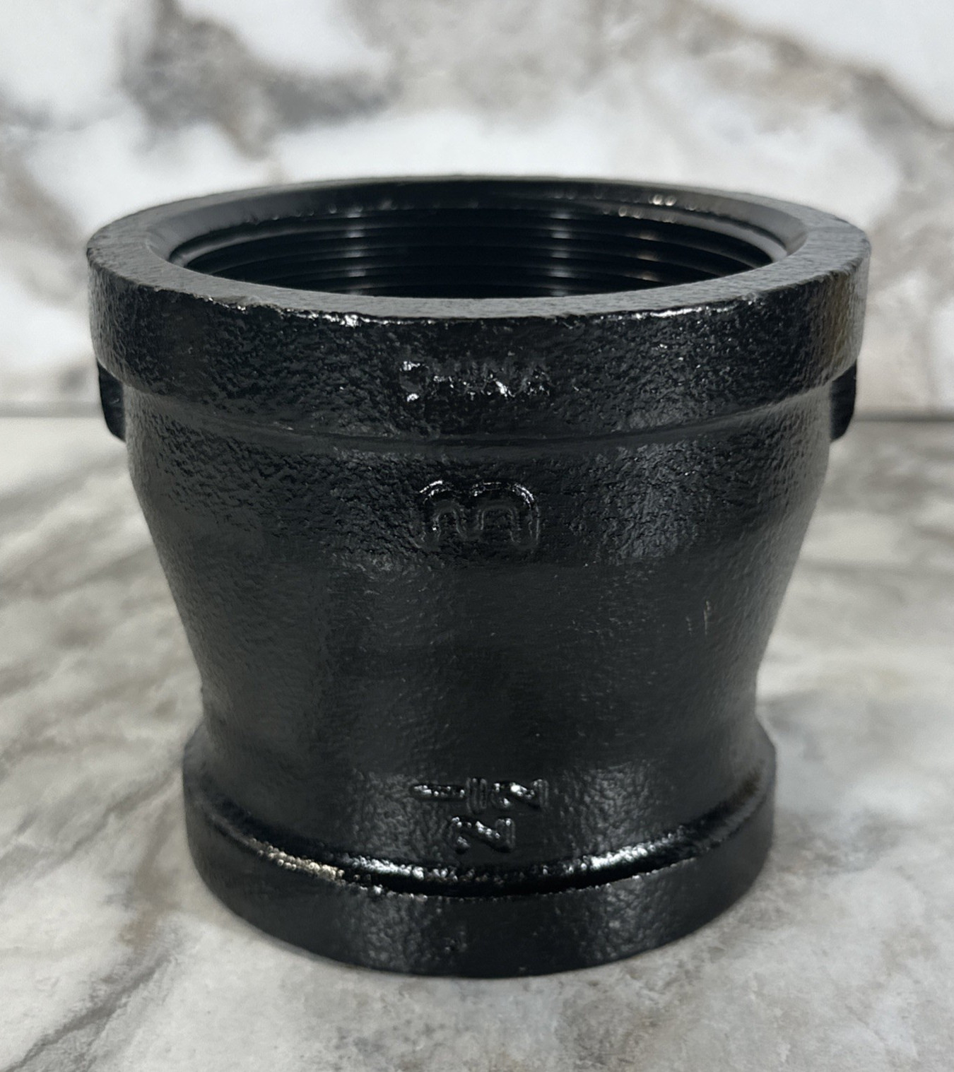 Black Malleable Iron Reducing Coupling Threaded Pipe Fitting 2 1/2” X 3”