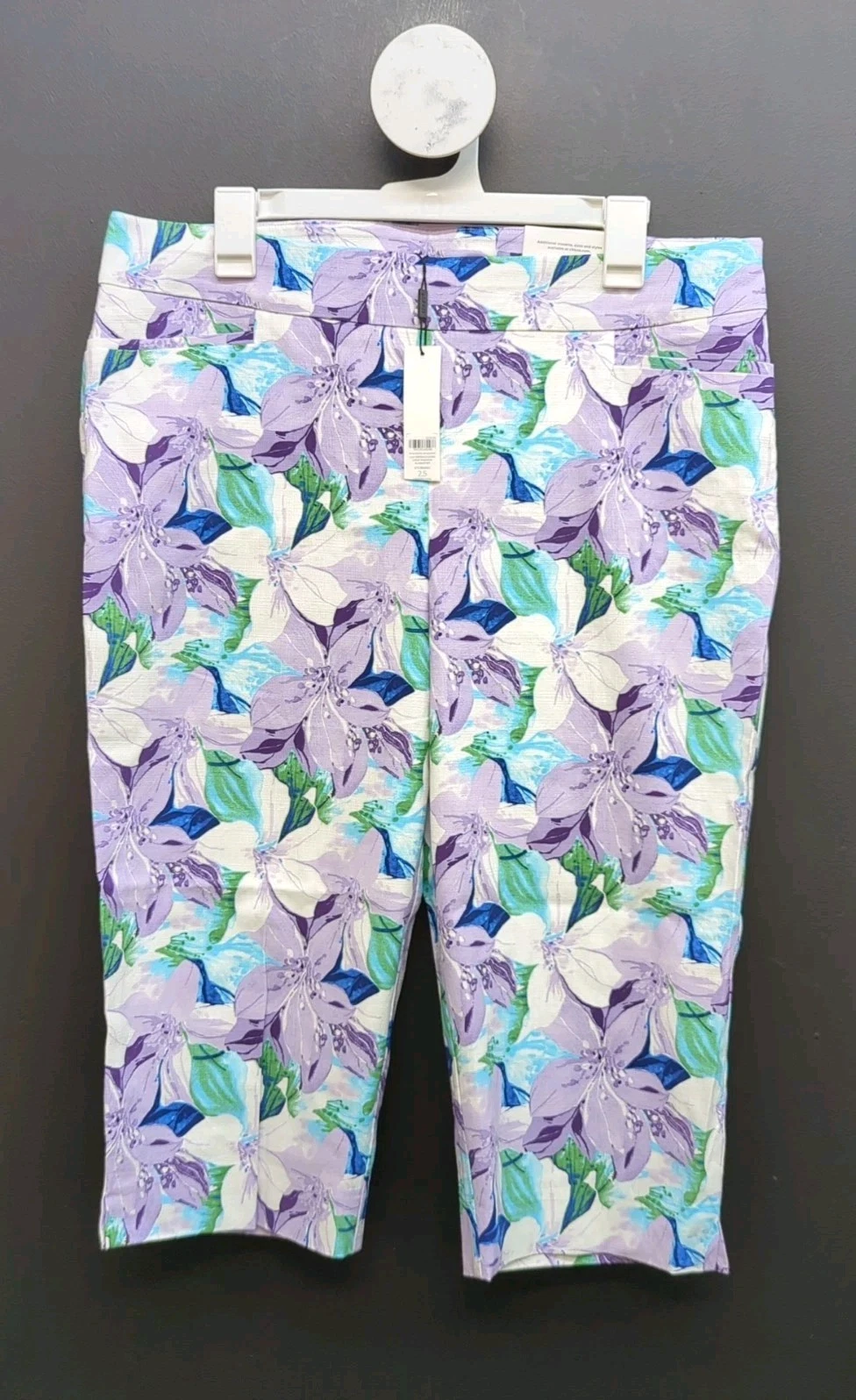 Chico's Brigitte Lily Print Pull On Slim Fit Women's Capri Pants US 14 Alabaster