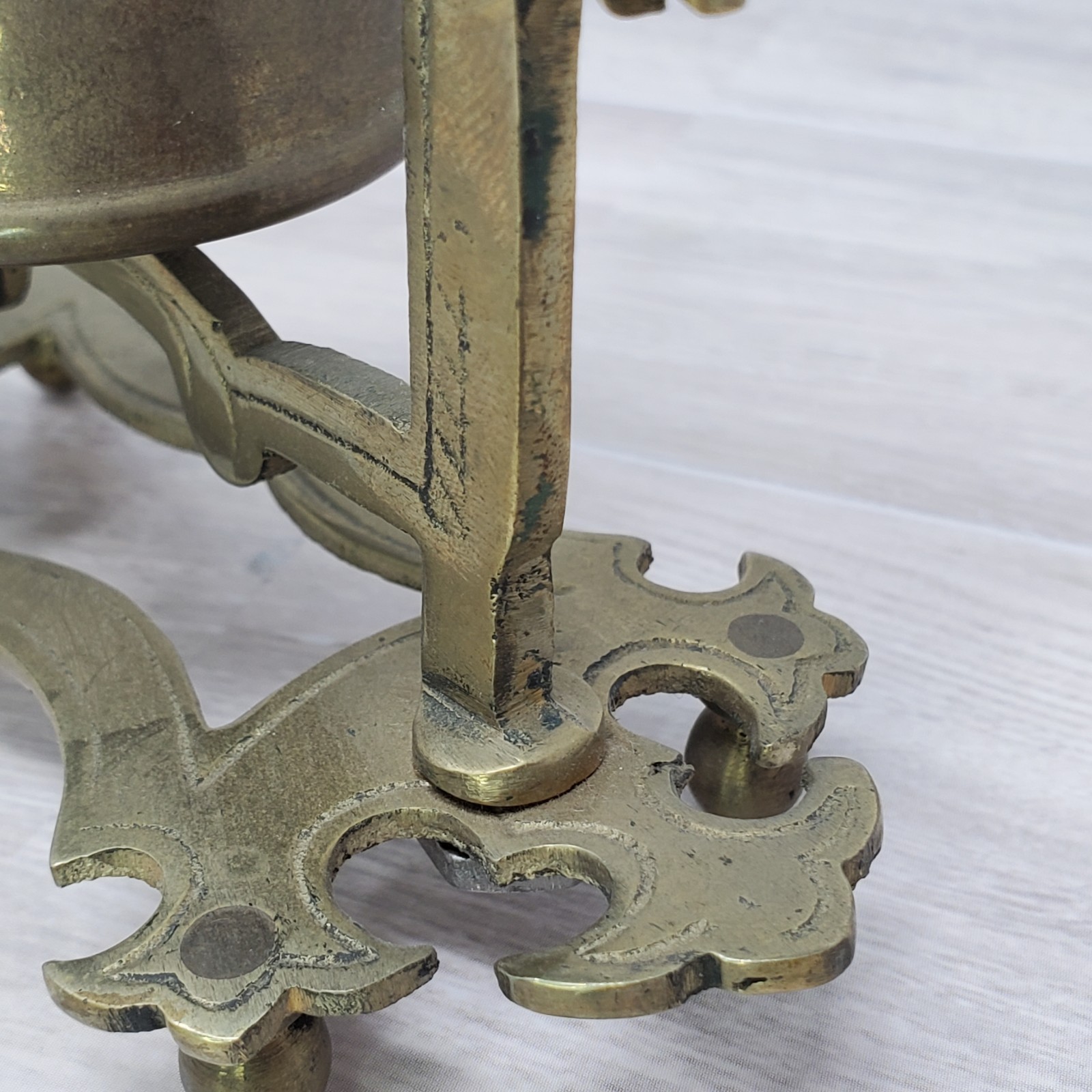 Vintage Asian Solid Brass Gong Bell with Hammer Stand 5.5” Tall Hong Kong Fish