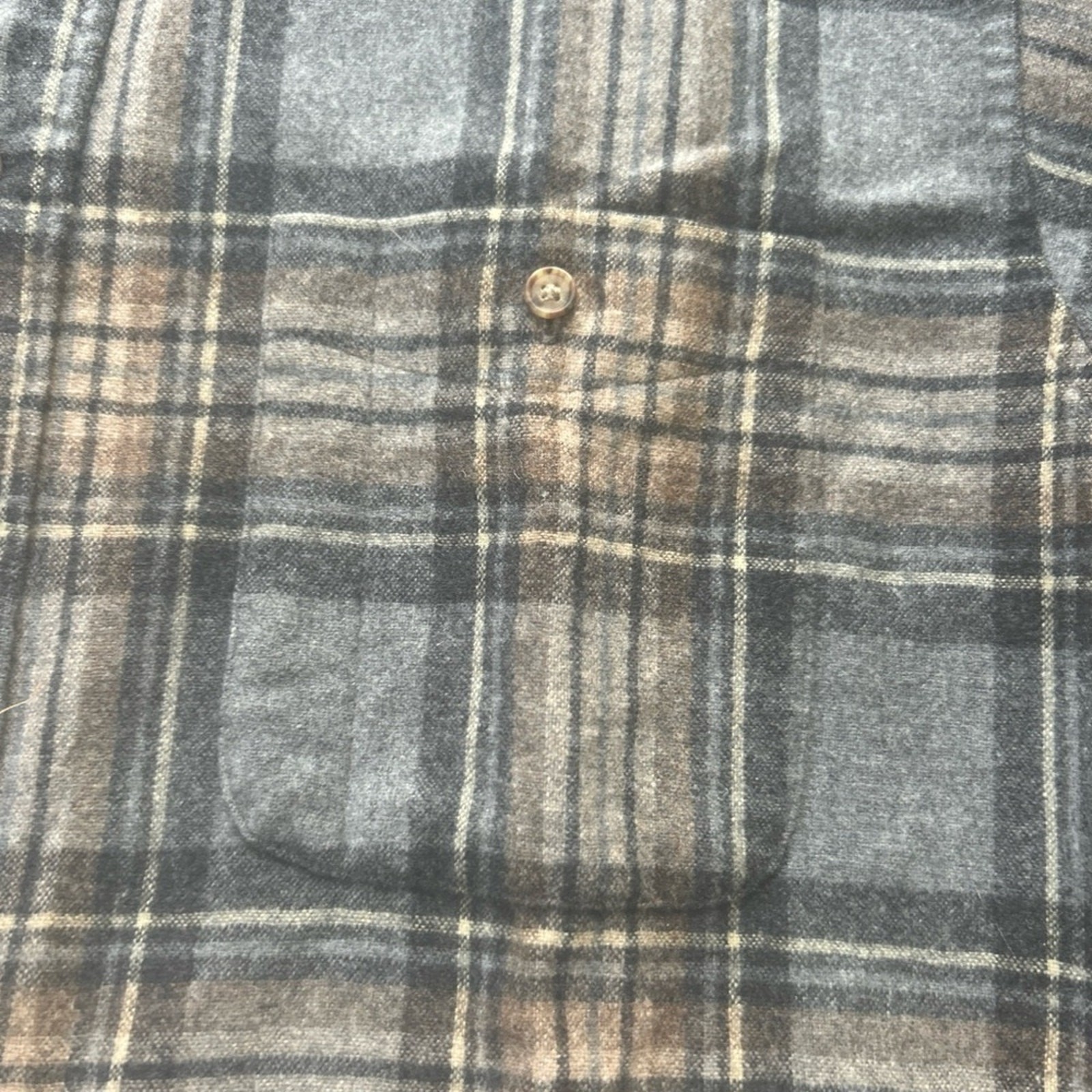 Pendleton Wool Flannel ! Medium ! - image 6