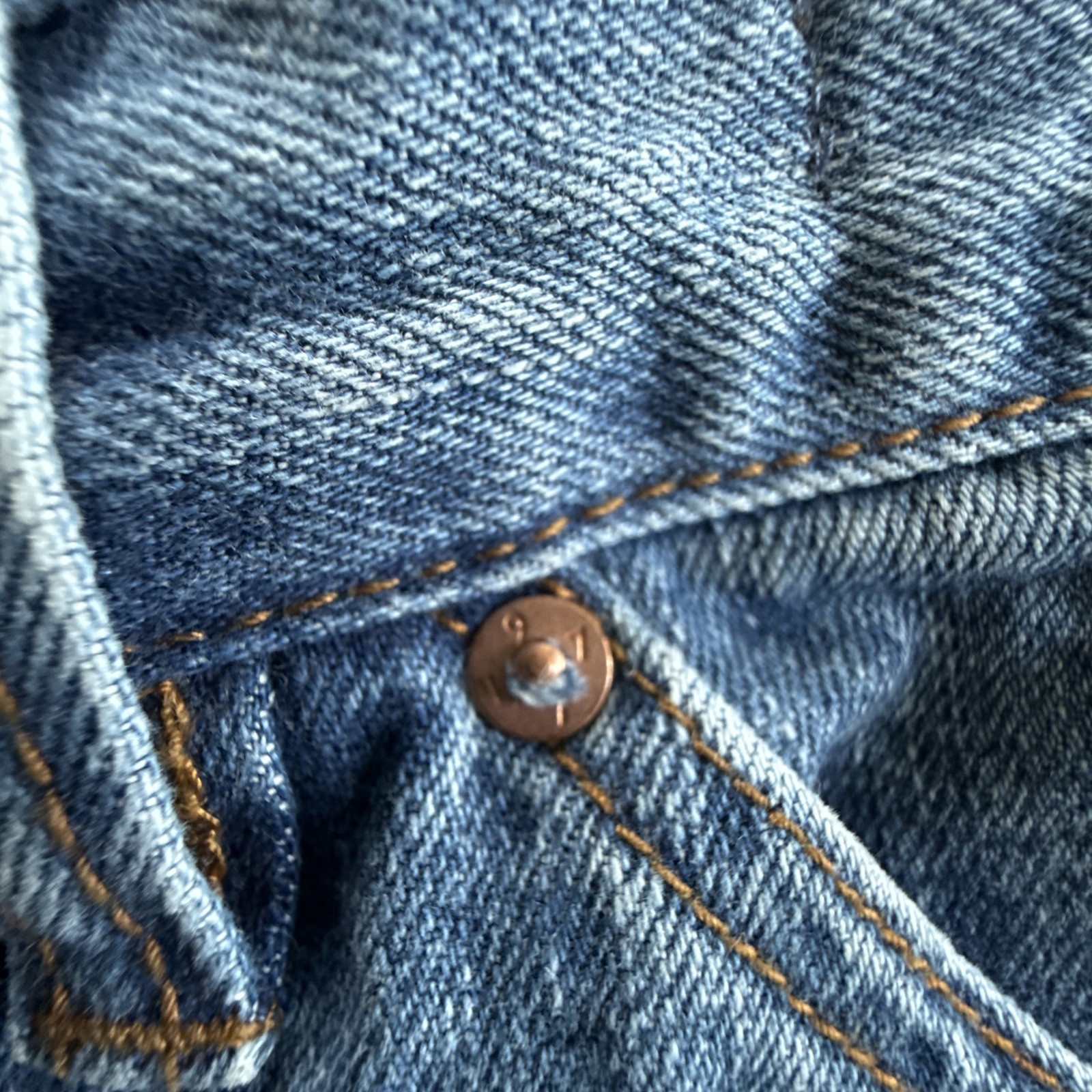 Drake’s London Button Fly Natural Indigo Jeans Size 29 (Actual 30)