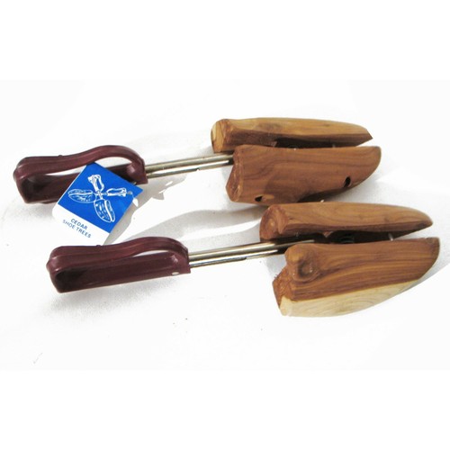 Vintage New with Original Tag CSL Cedar Shoe Trees Absorb Moisture, Prolong Wear - 第 1/6 張圖片