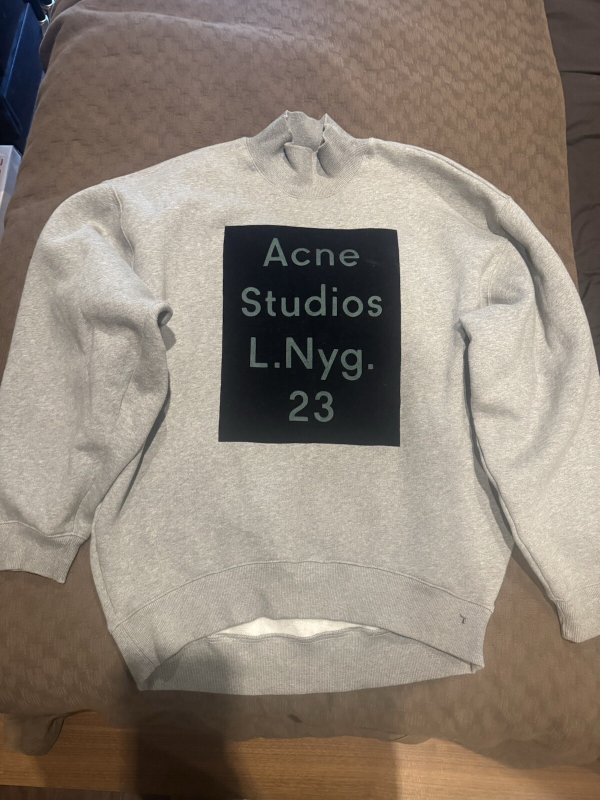 Acne Studios sweatshirt