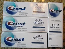 4 boxes Crest Pro Health Gum Detoxify Deep Clean 4.1 OZ toothpaste NOS