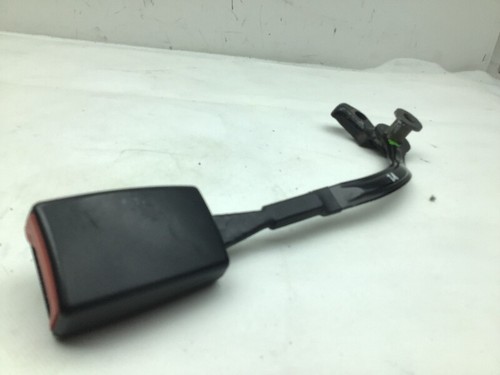 VW Passat 3B6, B5 Gurtschloss 3B0858471J Fahrersitz