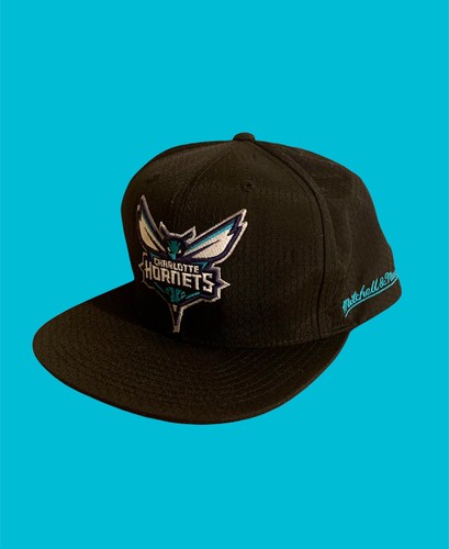 Mitchell Ness NBA Charlotte Hornets logo Snapback Hat Stitched Black adjust Teal - Picture 2 of 10