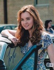 LIANA LIBERATO signed (THE BEST OF ME) Young Amanda 8X10 photo BECKETT BQ83998 LIANA LIBERATO signed (THE BEST OF ME) Young Amanda 8X10 photo BECKETT BQ83998