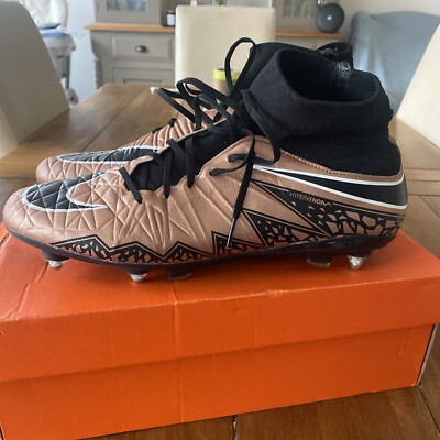 Nike Hypervenom Phantom II Football Boots Size 11 1/2 UK