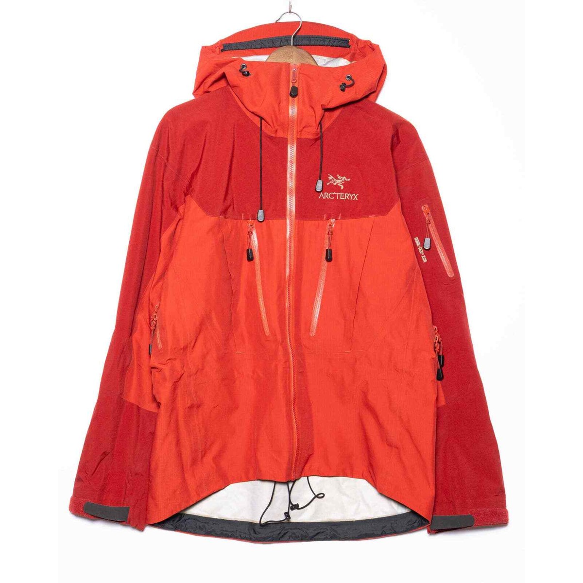 Arcteryx Beta SV Sangria Red Medium 2005 Archive | eBay Arcteryx Beta SV Sangria Red Medium 2005 Archive | eBay