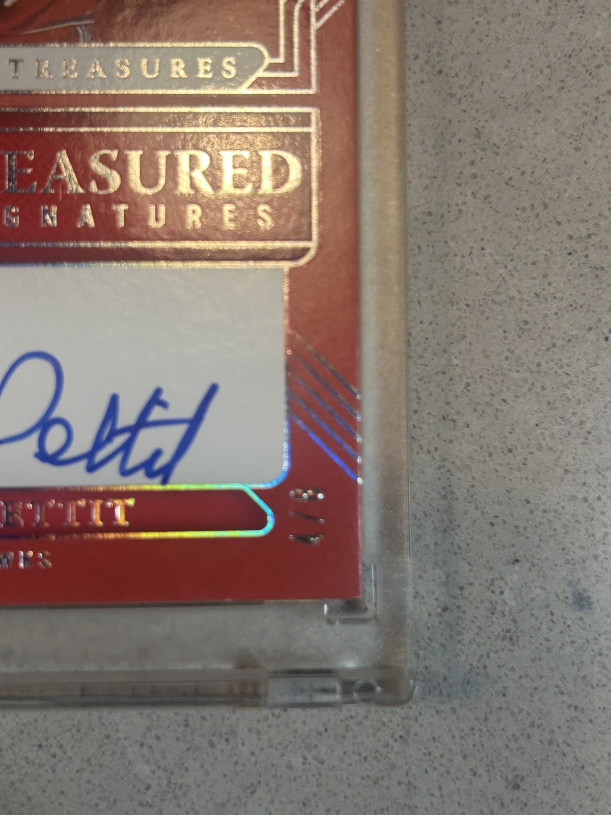2024 Panini National Treasures Bob Pettit Auto /8 Treasured Signatures view 3