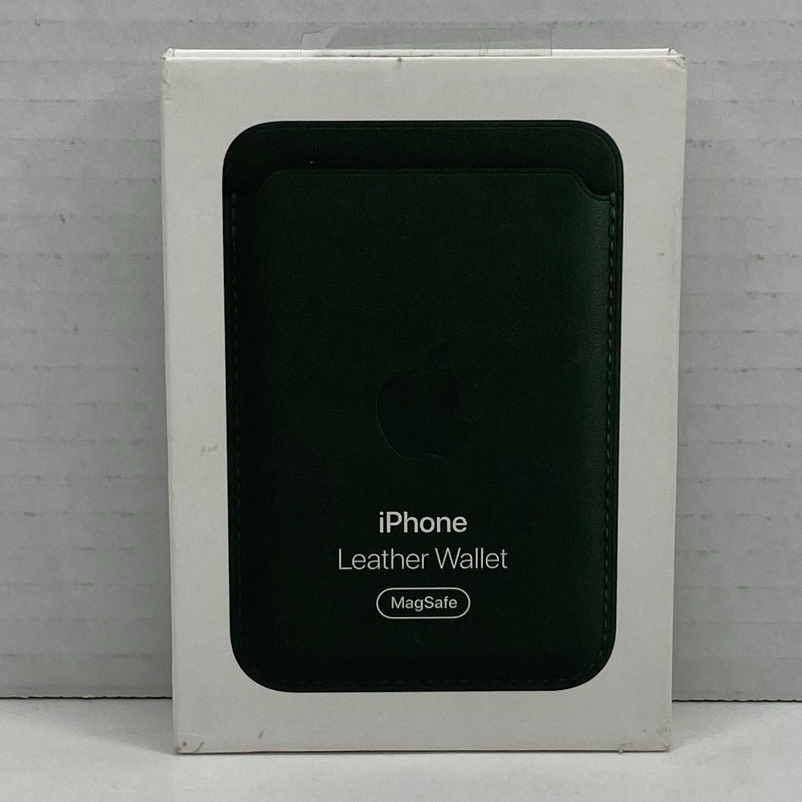 Genuine OEM Apple iPhone Leather Wallet Case with MagSafe Find My Sequoia Green
