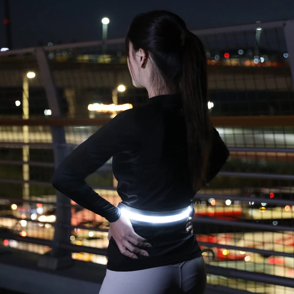 Cinturón reflectante BOIDA LED blanco 1 pieza - Equipo de alta visibilidad para correr, bicicleta,... Foto 2 de 4