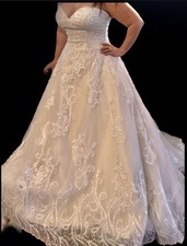 Strapless Sweetheart Ivory Lace Embroidery Tulle Ball Gown Full-Length