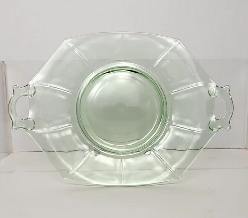 RARE Vtg Depression Glass Molly Handled Green Plate Excellent Condition 9"X12"