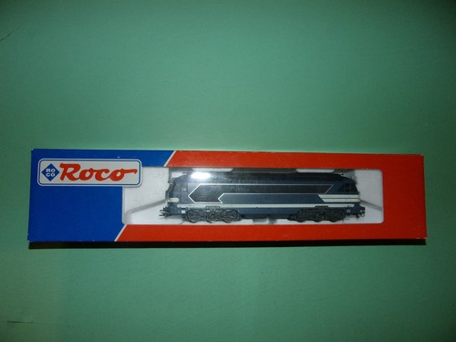 ROCO locomotive diesel A1AA1A BB68000 bleu 63467 DIGITAL NEUF et RARE | Zustand: Neuf