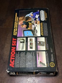 Consola Nintendo NES Action Set con caja original. Probado y funcionando