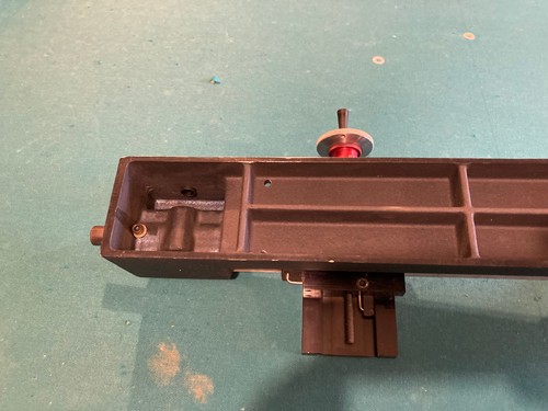 17" Sherline Mini Lathe bed, crosslide, tailstock. Inch/imperial leadscrews. - Picture 19 of 24