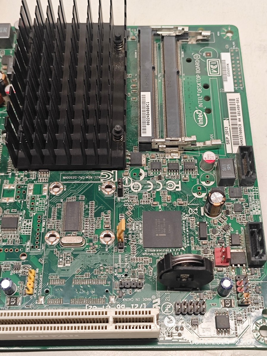 Intel Desktop Board D525MW マザーボード Amazon.com: Intel D525MW Intel NM10 Mini-ITX Motherboard w