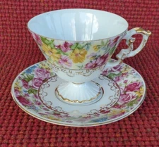 Ardco Japan Floral Teacup and Saucer Set