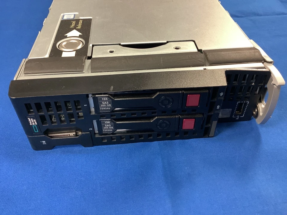 HPE ProLiant BL460c Gen10 10Gb/20Gb FLB CTO Blade Server - 863442-B21 - Image 2 of 4