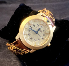 Vintage Gold Tone Guess 1996 Round Wristwatch Gold Brown Leather Guess Band