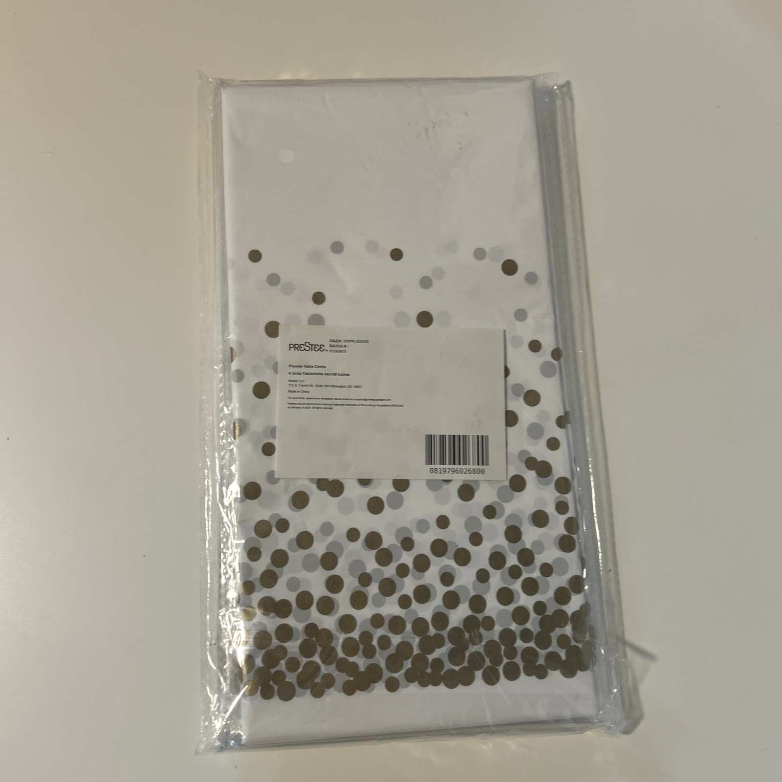 4 Pack Of Disposable Plastic Tablecloths White With Gold Dot