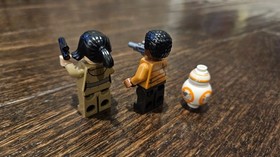 LEGO Star Wars: Resistance Transport Pod (75176) - 100% complete with minifigs