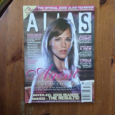 ALIAS The Official Magazine Yearbook (2005) Jennifer Garner