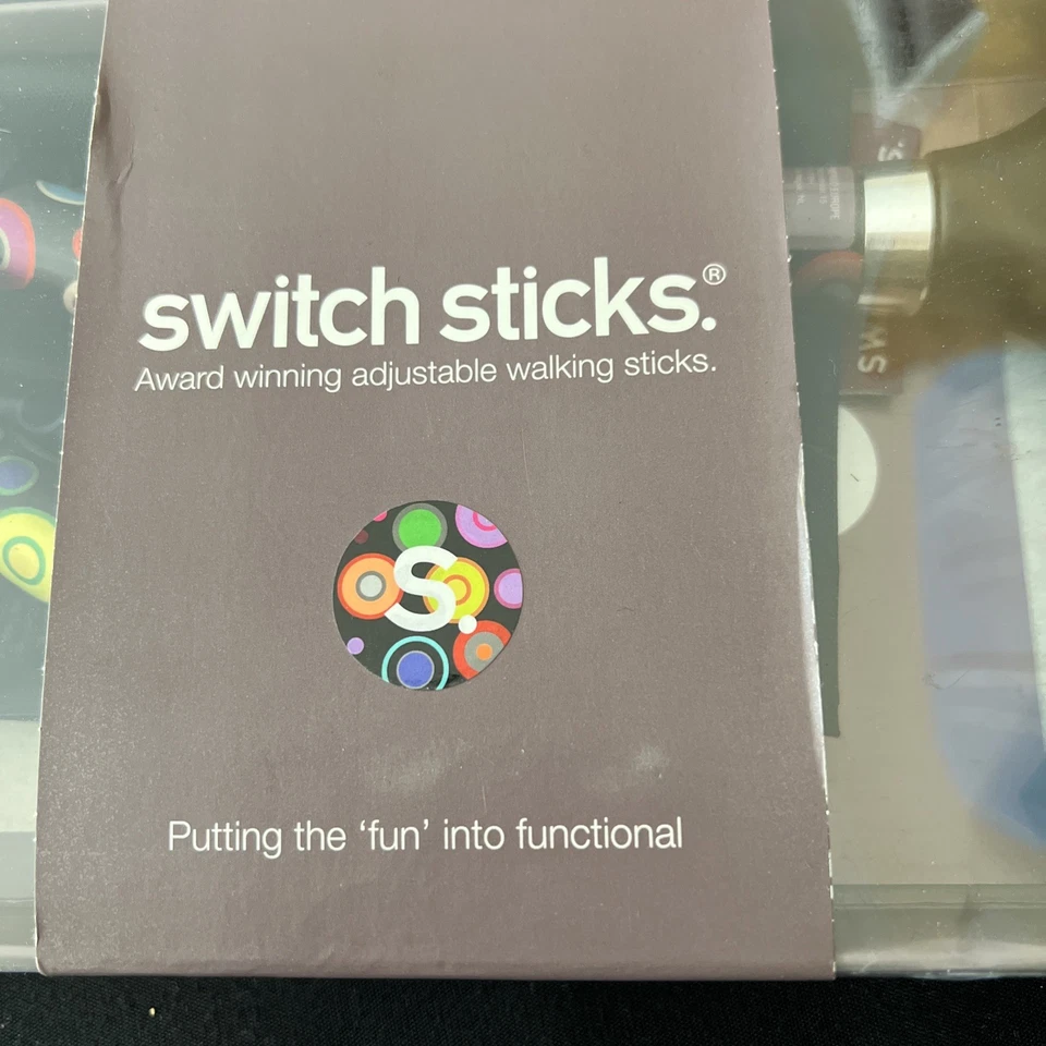 Bastón Switch Sticks para caminar para hombre o mujer, plegable y ajustable de 32 a 37” Foto 2 de 4