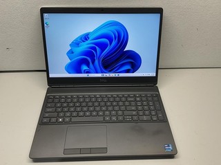 Dell Precision 7560 Xeon W 11855M @ 3.20GHz 64GB RAM 1TB NVMe T1200 READ