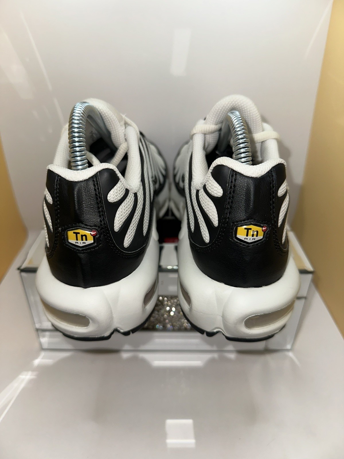 Nike Air Max Plus Panda UK Size 6 / EU 40 RRP £175 FV6264-001 image 5