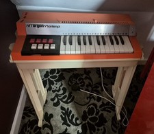 Bontempi electric organ from the 1970s