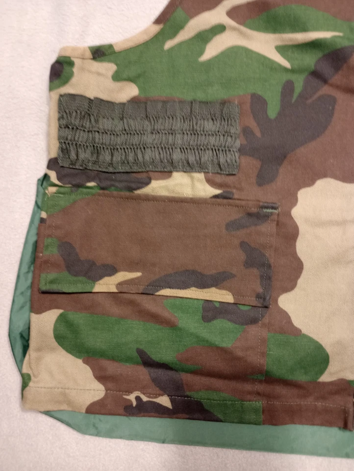 Sports Afield A Field Vest Men's Large Camo Game Pouch Hunting Vest - Image 3 of 4