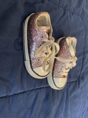 infant silver converse