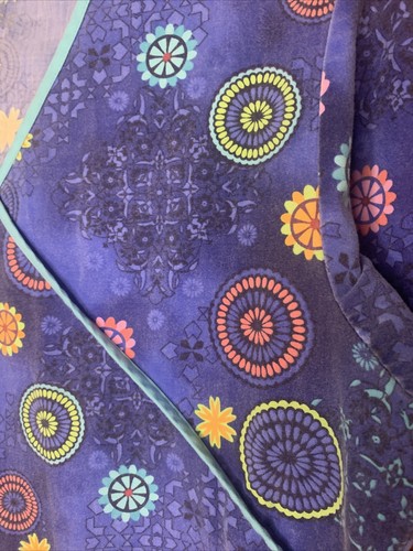 Jasco Uniform Women’s Scrub Set Top Pants Geo Medallion Blue Small - Picture 5 of 14