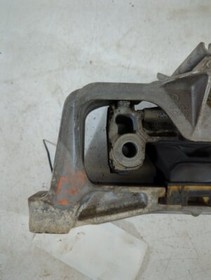 Mercedes A-class W176 A180 Cdi Amg 2012-2018 1461 Engine Mount driver Side N57